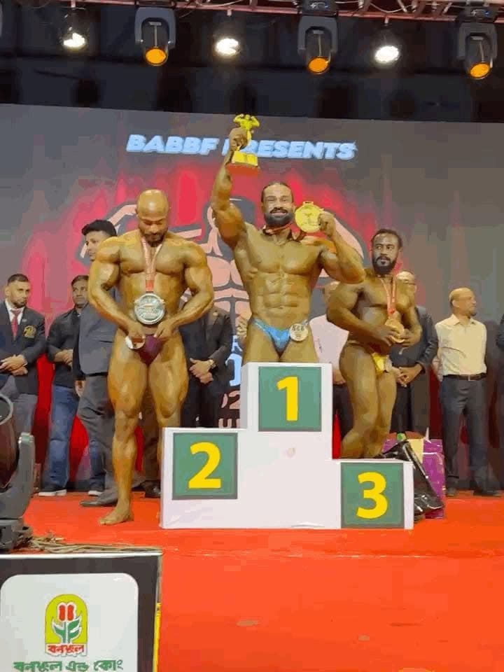 Trophy Presentation & Podium Honor